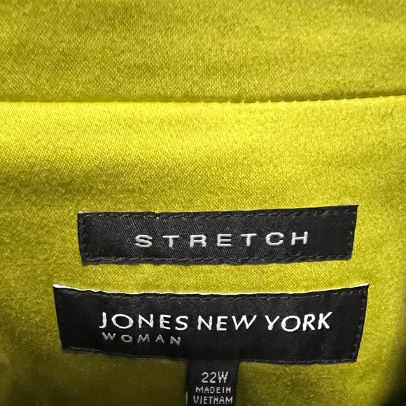 Women’s Plus Size Jones New York Chartreuse Blazer - Sz. 22W - Picture 3 of 3